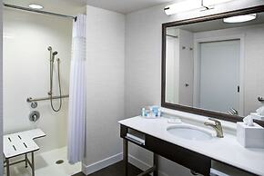Hampton Inn & Suites Pittsburg Kansas Crossing