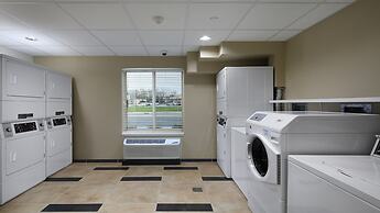 Candlewood Suites Newark South - University Area by IHG