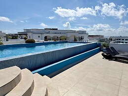 Infinito by Playa Moments