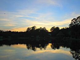 Lake Tiak O Khata Resort