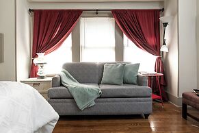 Memphis Belvedere Suites