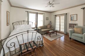 Memphis Belvedere Suites