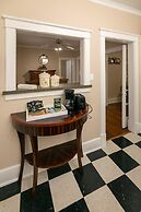 Memphis Belvedere Suites