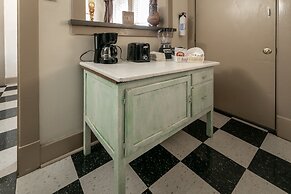 Memphis Belvedere Suites