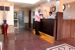 Silver Grandeur Hotel