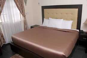 Silver Grandeur Hotel