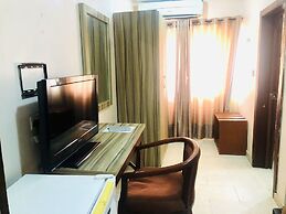 Silver Grandeur Hotel