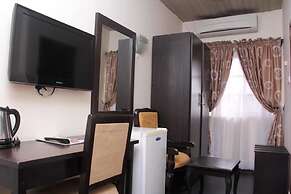 Silver Grandeur Hotel