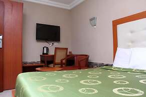 Silver Grandeur Hotel