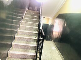 Silver Grandeur Hotel