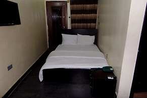 Blue Seasons Hotel & Suites