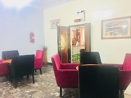 Whitehouse Hotels & Conference Centre