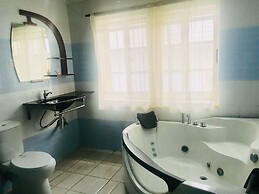 Whitehouse Hotels & Conference Centre