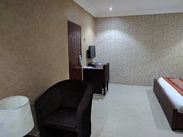 Whitehouse Hotels & Conference Centre