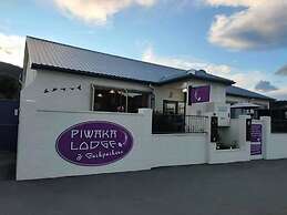 Piwaka Lodge and Backpackers