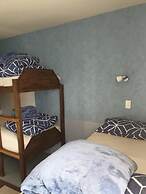 Piwaka Lodge and Backpackers