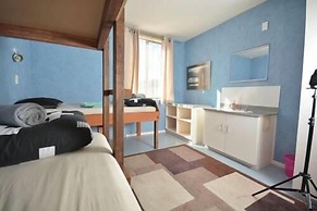 Piwaka Lodge and Backpackers