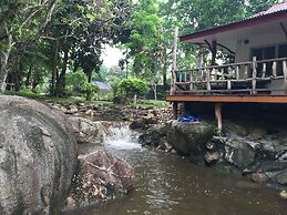 Lundaresort & Orchid