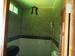 Lundaresort & Orchid