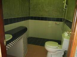 Lundaresort & Orchid