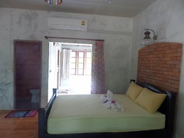 Lundaresort & Orchid