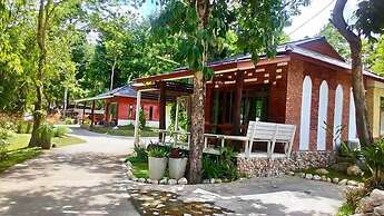 Lundaresort & Orchid