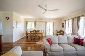 Kernow Charters Towers