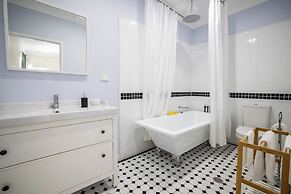 Kernow Charters Towers