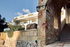 Eden Resort Country & Spa