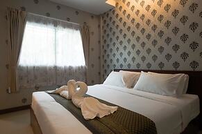 Sunday J Resort & Restaurant