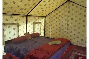 Golden Mark Camp