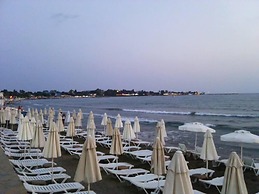 Hera Beach Hotel