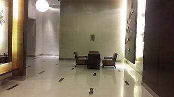 The Manor Luxury Suites & Apartments