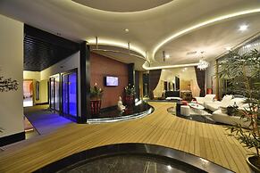 Elite Admiral Premium Residences