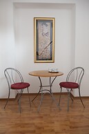 Hotel Garni Pod Skalkou