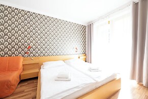 Hotel Garni Pod Skalkou