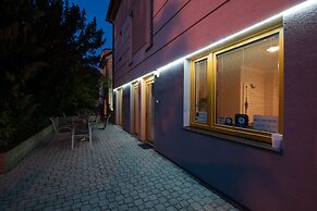 Hotel Garni Pod Skalkou