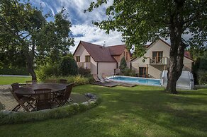 Hotel Garni Pod Skalkou