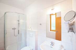 Hotel Garni Pod Skalkou