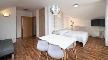 Hotel Garni Pod Skalkou