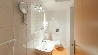 Hotel Garni Pod Skalkou