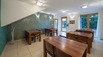 Hotel Garni Pod Skalkou