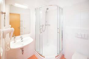 Hotel Garni Pod Skalkou