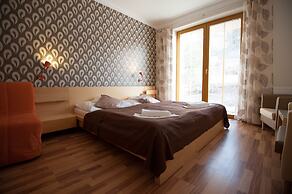 Hotel Garni Pod Skalkou