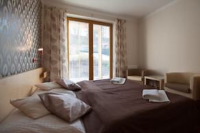 Hotel Garni Pod Skalkou