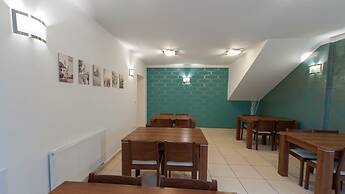 Hotel Garni Pod Skalkou