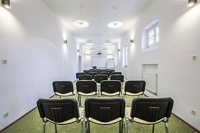 Hotel Fronfeste