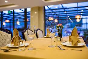 Freesia Hotel