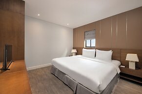 Avora Hotel