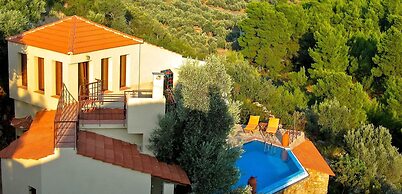 Poikilma Alonissos Villas